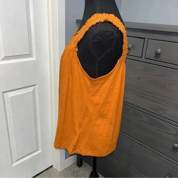 Anthropologie Tank - Picture 3 of 8